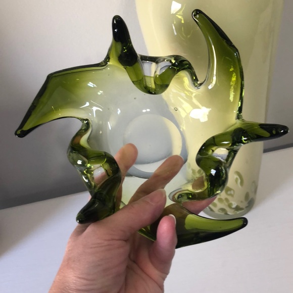 Art Glass Green Ashtray/Candy Dish/Decor Piece - Picture 6 of 8